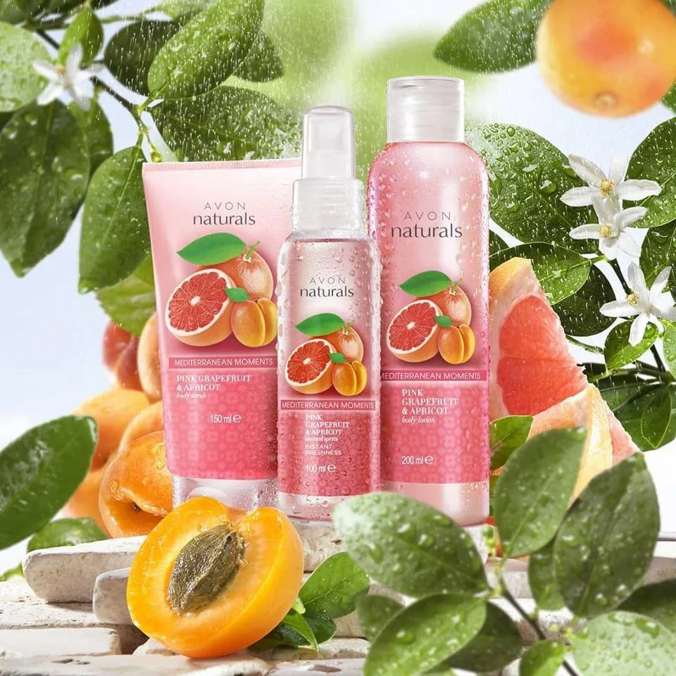 Avon Naturals Pink Grapefruit & Apricot Body Scrub   Body Lotion   Body Mist - Set