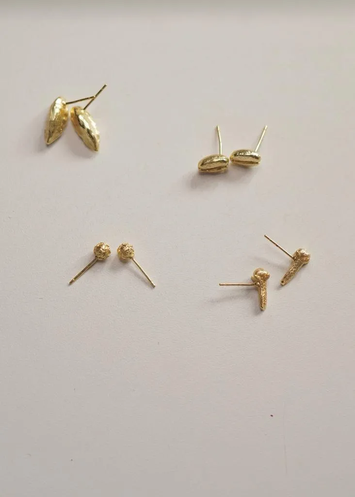 Cardamom Studs