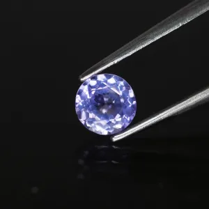 Sapphire | natural, lavender, round cut 5 mm, 0.65 ct