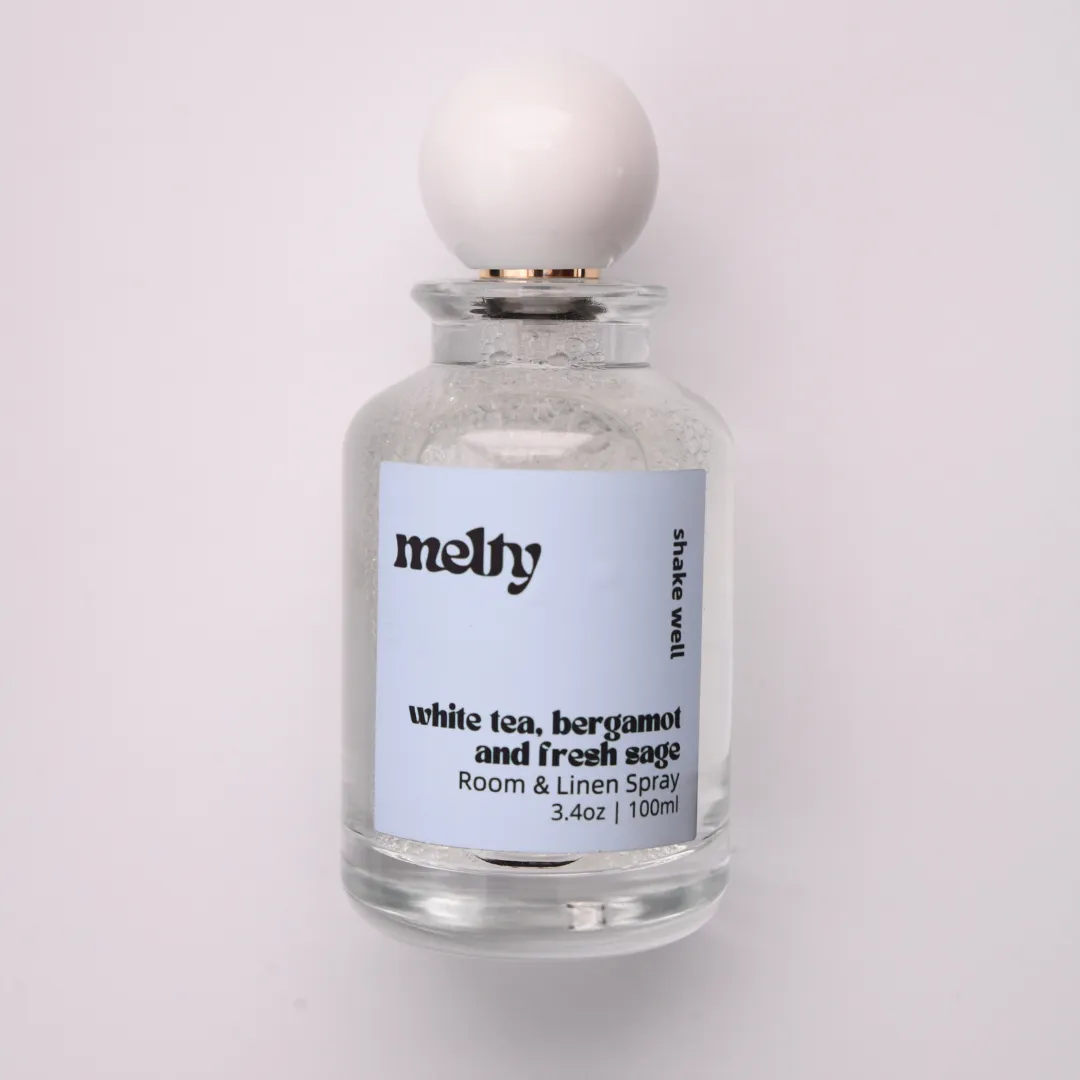 White Tea, Bergamot & Fresh Sage Scented Room & Linen Spray by themelty.co™